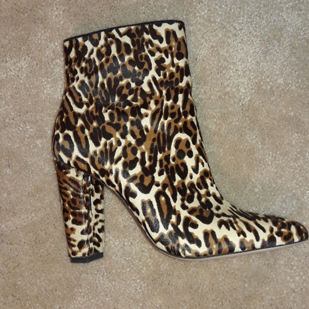 Jessica Simpson Teddi2 Leonard Bootie